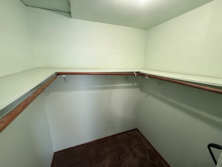 2155 Rounds St — Photo 6