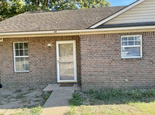 710 Tony St #A, Manila, AR 72442