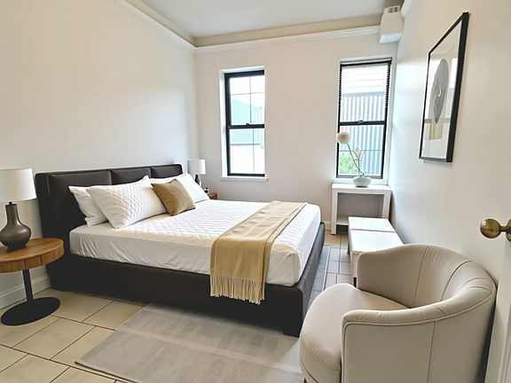 4th image of 455 W 50th St APT 9
