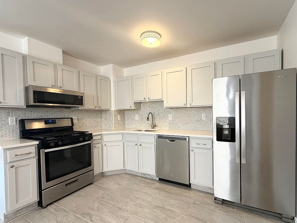 1st image of 12 Delaware Ave Floor 2