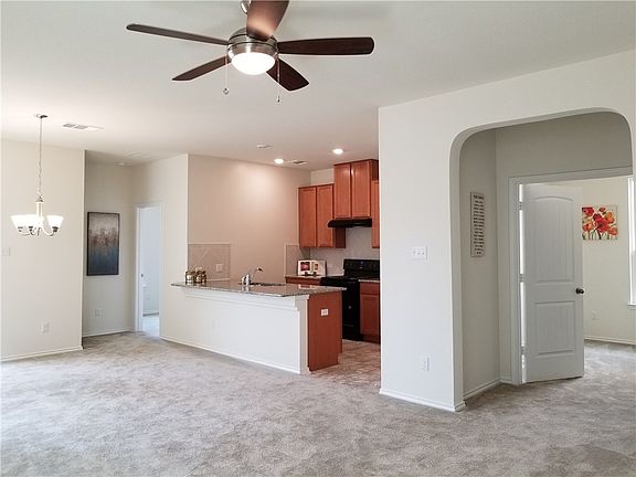 4th image of 2950 E Old Settlers Blvd Unit 4