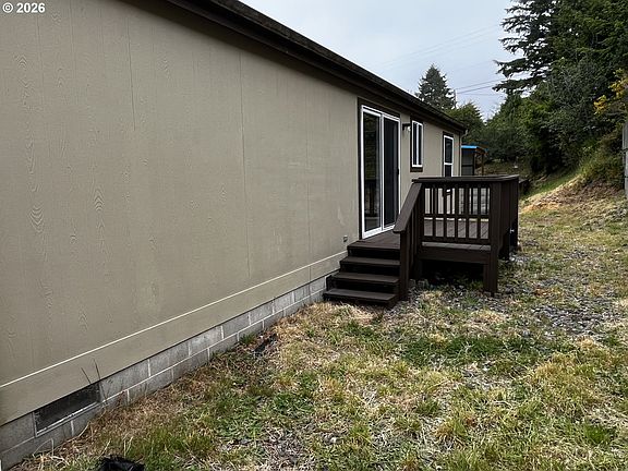 3rd image of 63431 Jerome Rd