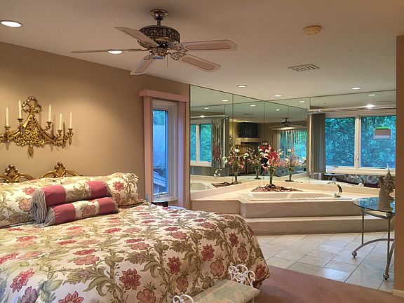 2nd image of 701 Fieldcrest Court In Greenwood Village