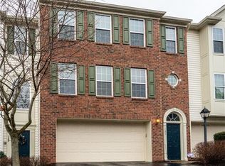 131 Kensington Dr, Pittsburgh, PA 15237