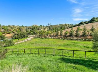 30932 Shadow Lake Rd, Escondido, CA 92026