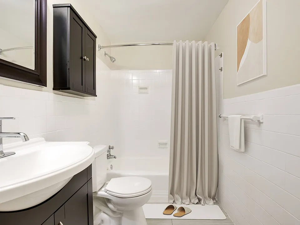 Bathroom (virtually staged)