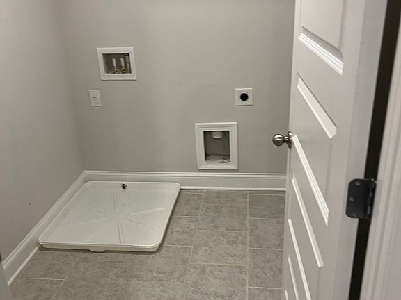 5th image of 932 Exposition Pointe