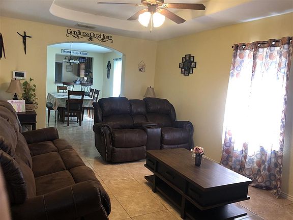 2nd image of 3710 Aguanieve Dr