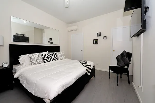 Rented by Corcoran | media 39