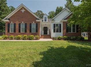 8004 Frostick Ct, Richmond, VA 23227