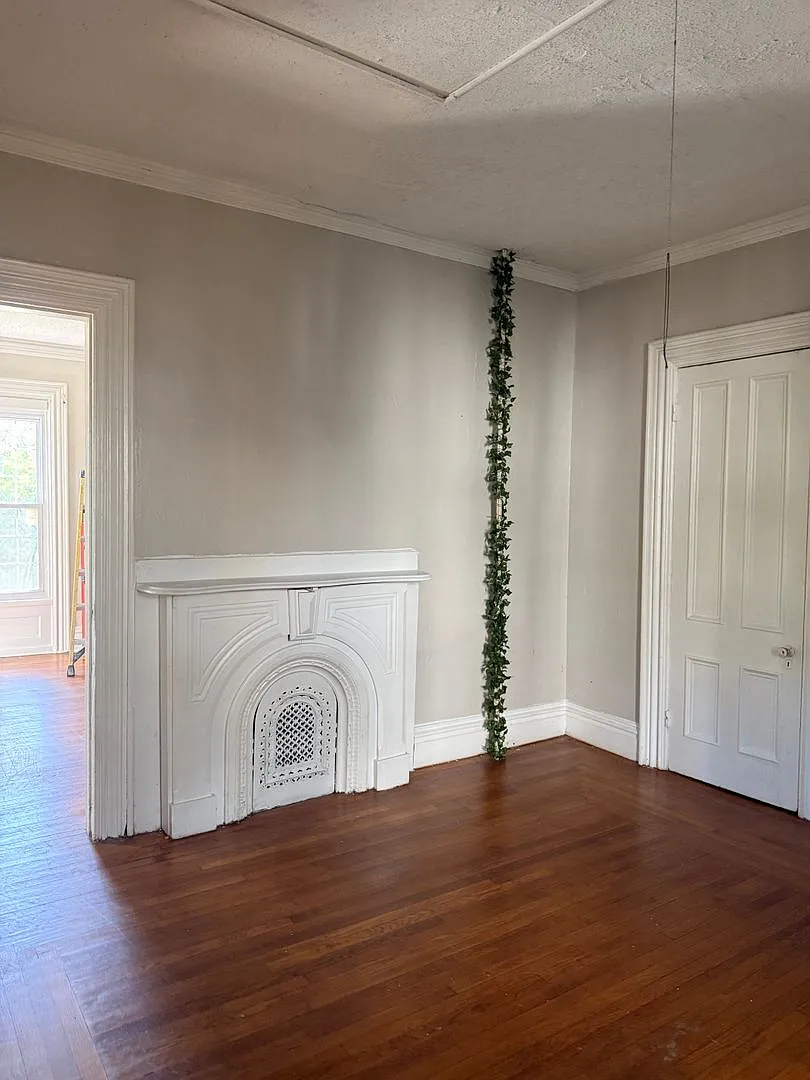 5 Maple Street — Photo 3