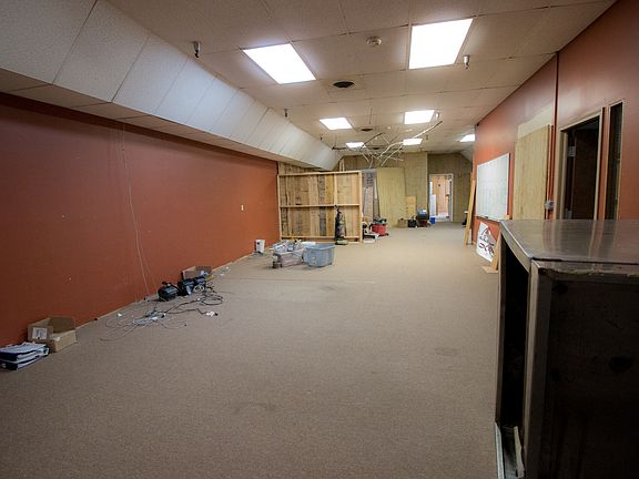 5th image of 901 Highland Ave