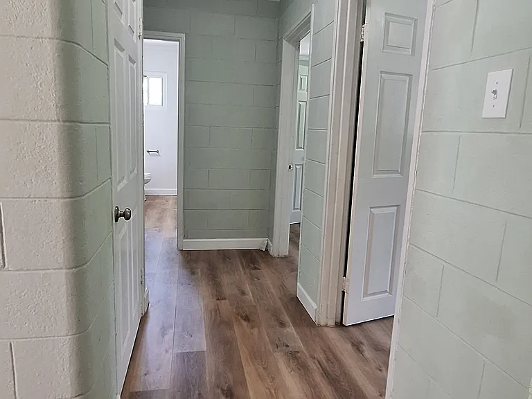 3718 Danube Ln — Photo 17