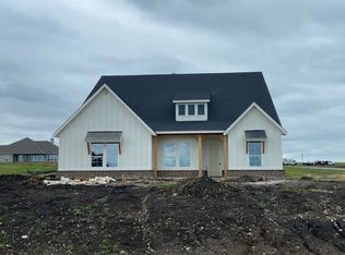 139 Big Sky Rd, Decatur, TX 76234