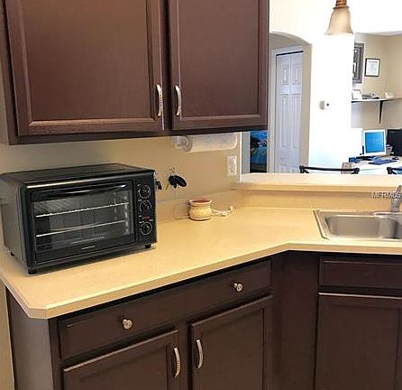 5th image of 416 Danube Dr
