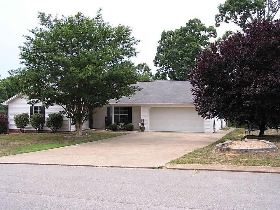 1st image of 10007 Bear Trail Dr