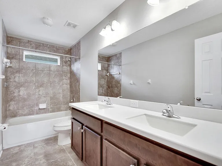 5320 Sagecrest Dr — Photo 34