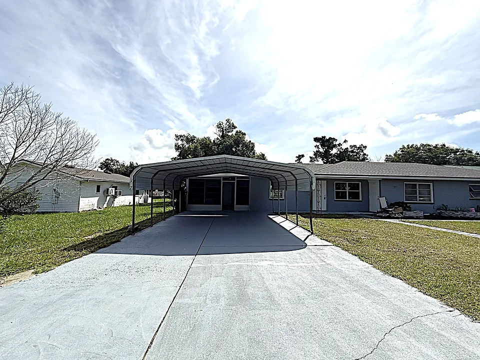 107 Hill Cir
