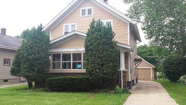 1st image of 428 N Chicago Ave