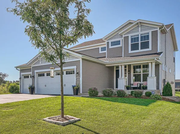 1606 71st St W, Inver Grove Heights, MN 55077