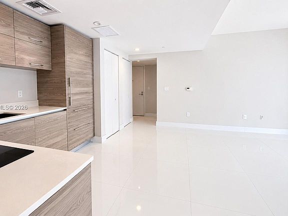 3rd image of 1300 S Miami Ave #4507