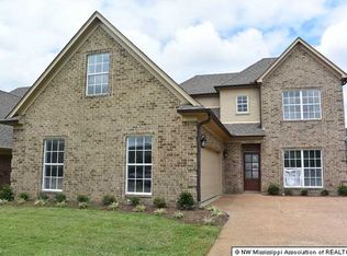 2966 Boffin Dr, Southaven, MS 38672