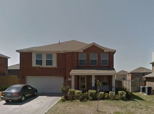 8110 Colwick Ln, Arlington, TX 76002