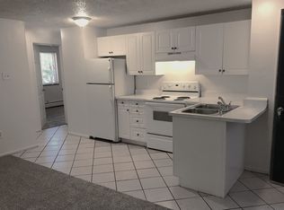 2 bedroom ground level Apartment in gated community, Denver, CO 80218