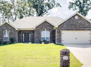 2224 Ingleside Dr, Sherwood, AR 72120