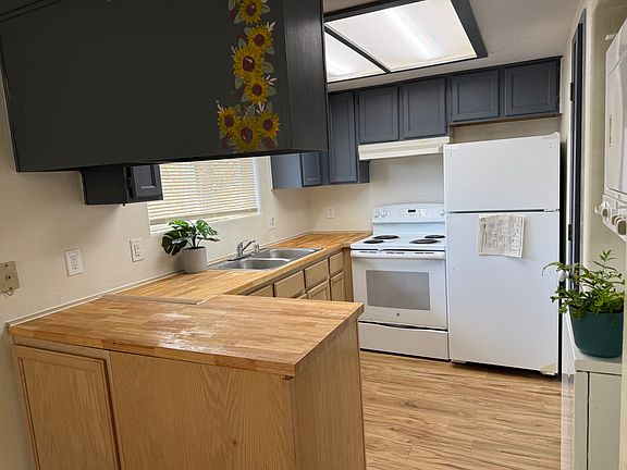 5th image of 3101 N 13th St