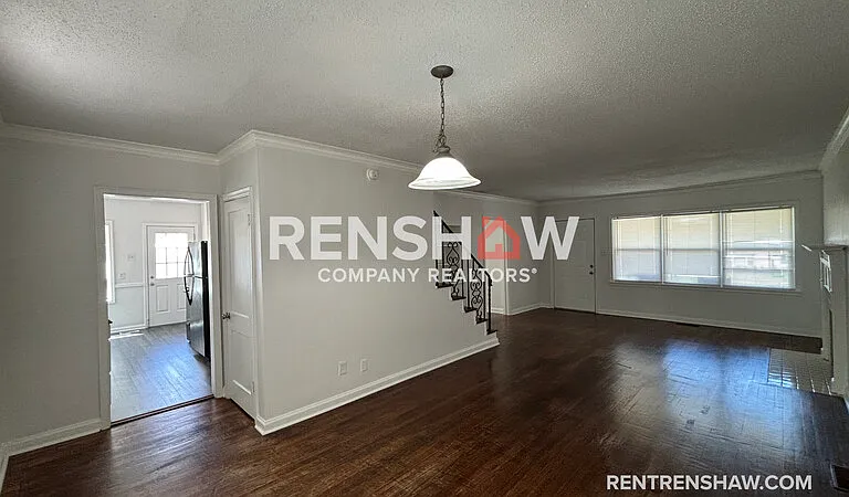 378 N Highland St — Photo 3