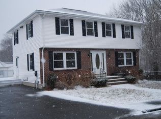 16 Jennifer Dr, Saugus, MA 01906