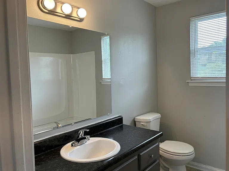 780 Garrison Dr — Photo 17