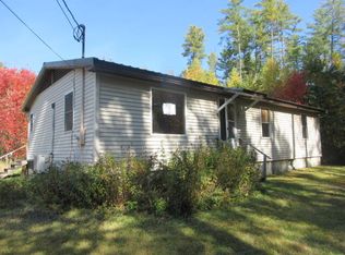 247 River Road, Detroit, ME 04929