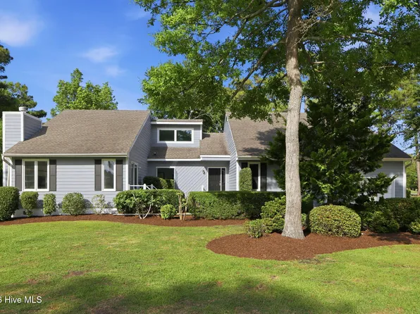 304 Lord Granville Drive, Morehead City, NC 28557