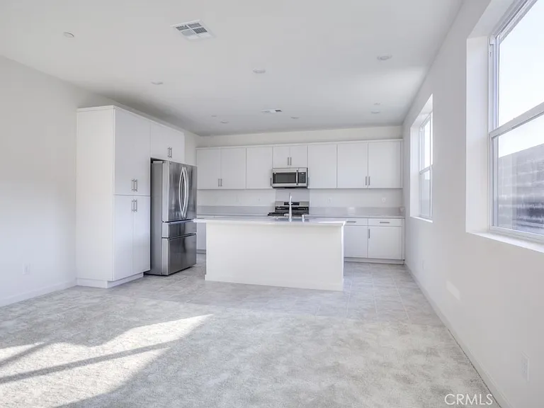 15812 Caterpillar Dr — Photo 13