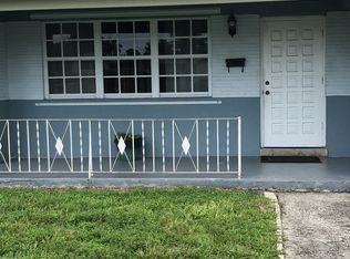 2630 De Soto Dr, Miramar, FL 33023