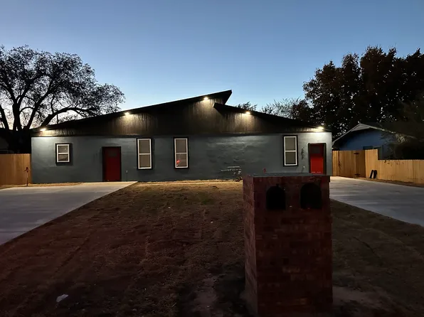 1517 2nd St, Woodward, OK 73801