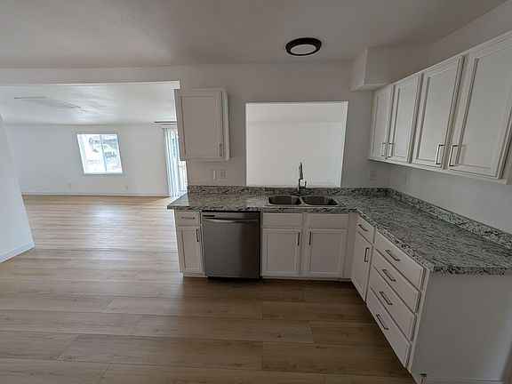 5th image of 8834 W Sahuaro Dr