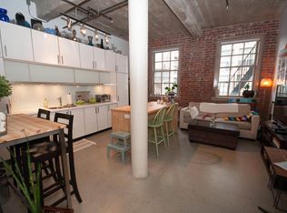 546 Beatty St #308, Vancouver, BC V6B2L3