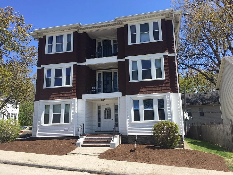 154 Lovell St