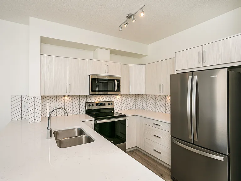 10 Vandelor Rd — Photo 5
