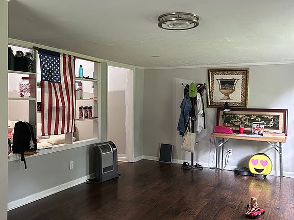 3rd image of 2732 S Bamby Ln