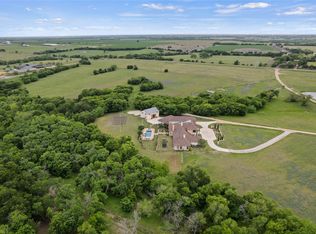4101 Howard Rd, Waxahachie, TX 75165