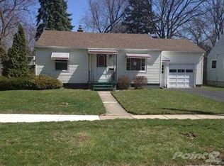 1956 Walnut St, Holt, MI 48842