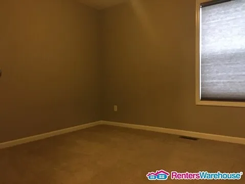 9643 Scott Ln N — Photo 10