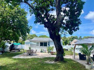 2840 Wiley St, Hollywood, FL 33020