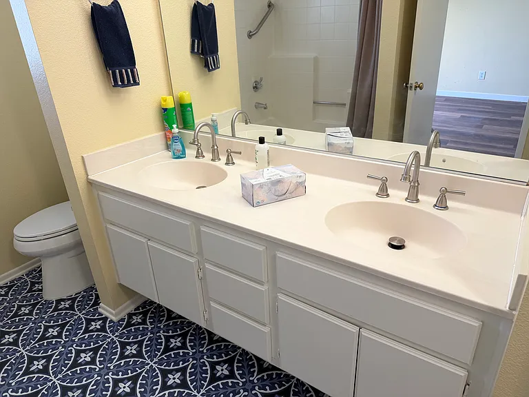 3142 W James St — Photo 19