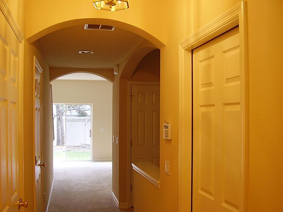 4th image of 2405 Harleyford Pl