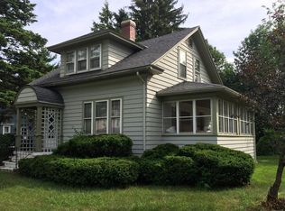 89 Holyoke St, Easthampton, MA 01027